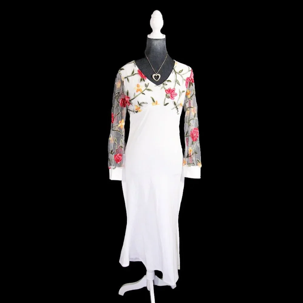 NWOT Elegant V-Neck Long Sleeve Pencil Flower Dress - Picture 1 of 4